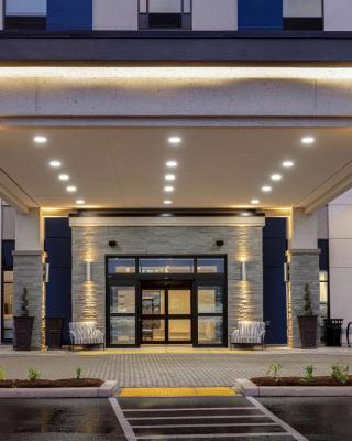 Hampton Inn & Suites Burlington, Ontario, Canada