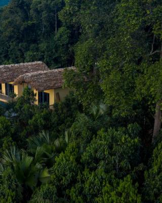 Cinnamon Eco Lodge