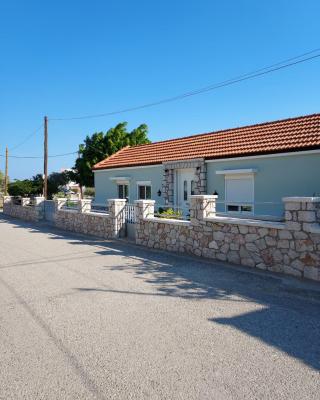 Anastasia's holiday house with garden