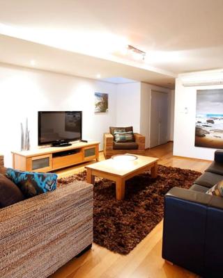 Apt 8 'Aquilla' @ Bay View Centro, Dunsborough