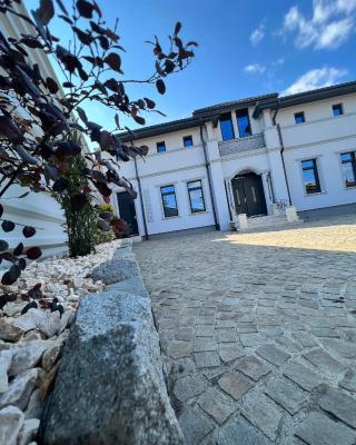 Academy Home