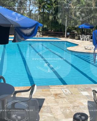 Flat Perfeito Flat Amarilis em Riviera São Lourenço com café da manhã e enxoval completo praia e piscina com trocas