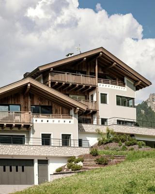 Luxury Chalet Plazola