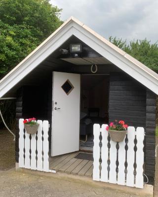 Stunning Romantic Cabin close to Baltic see