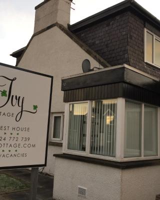 Ivy Cottage-Serviced accommodation