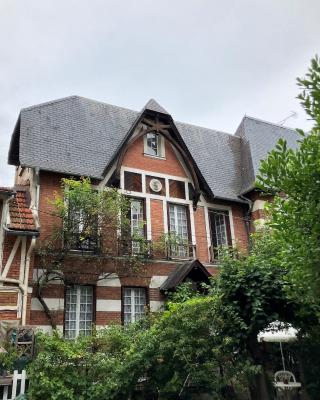 Chez Hélène, calme et verdure au centre historique