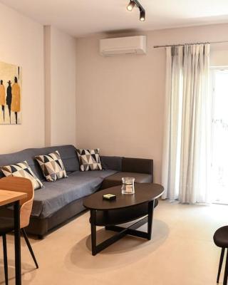 Larisa Hospitality II - St Nicholas apartment - with Free Parking
