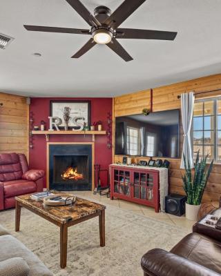 The Ranger Station - Fun Filled Outdoor Oasis!