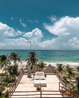 Niken Beachfront Tulum Hotel