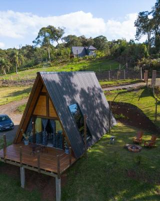 Cabana com Hidromassagem e Vista, a 12km de Treze Tílias