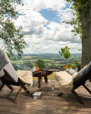 Tilbury Shepherd Huts with Hot Tubs Plus Holiday Cottages