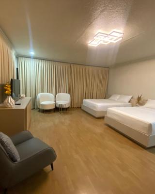 Honey Suite Room Inside Bee Cafe Cebu at Ayala Area