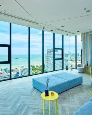 Sea View 2 Bed Room Condo @ Central Pattaya