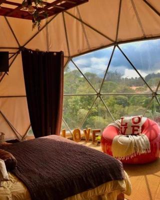 Poas Volcano Observatory Lodge & Glamping