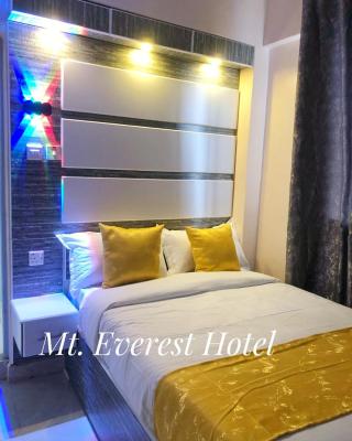 Mt. Everest Hotel