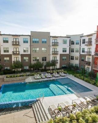 Luxurious, 1 bedroom near Downtown & Dickies Arena