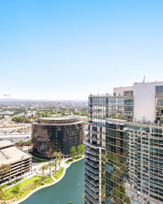 Oceanview 25th Floor Luxury Penthouse