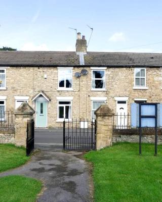 Cute Country Cottage near Leeds & York