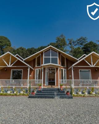 SaffronStays Cottage Glade, Dehradun - luxury wooden cottage