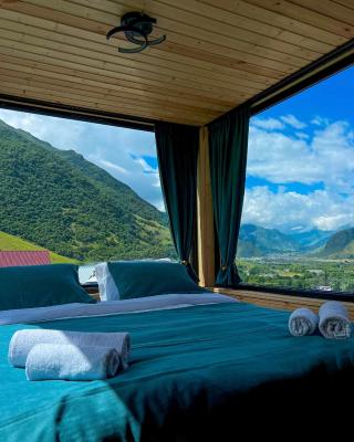 Kazbegi Inn Cottages