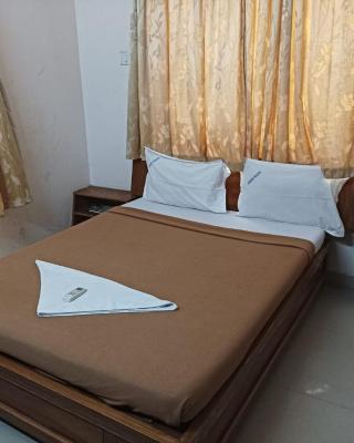 Hotel Ambika Palace