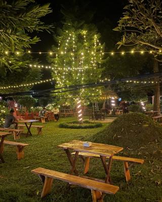 Hotel Tharu Garden And Beer Bar