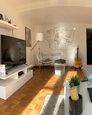 Una habitación en mi casa - Centro de Santander