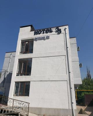 Hotel 33