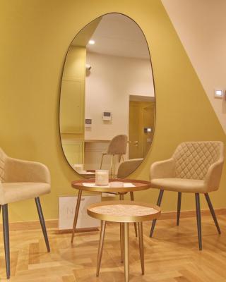 Dea Rome Suites