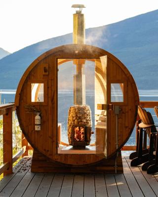 Kootenay Lakeview Retreats - Forest Cabin