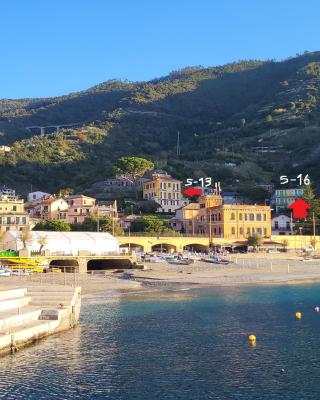 Monterosso Servano's Villas