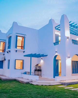 4 bedrooms villa with private pool in Tunis village faiuym