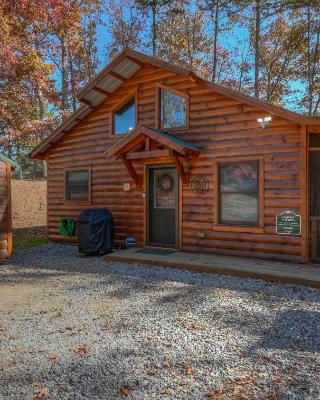 Goldyloks' Cottage is "Just Right!" for you! Near Murphy, NC and Blairsville, GA