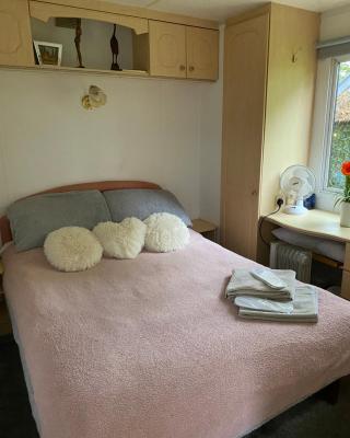 Monks Heath fold mobile home