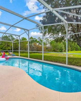 Splash Retreat:Near Disney Parks