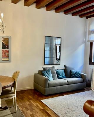 SANTA CATERINA: charming apartment TREVISO