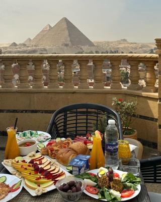 Crowne Pyramids view inn