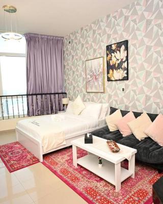 Queen's Studio apartment Al reem