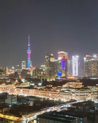 Sun Garden—Near the Bund