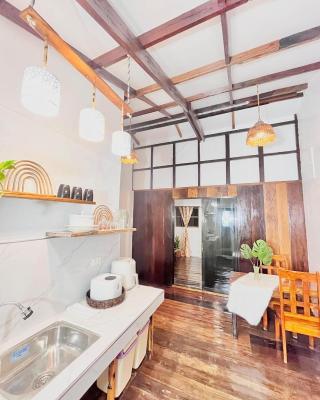 Precious Homestay (Deluxe Room)