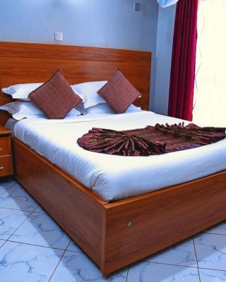 GOLDEN QUEST HOTEL