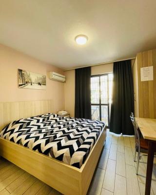 Urban Life Tirana- Economy Rooms