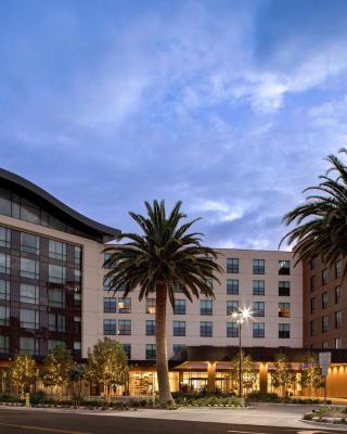 Home2 Suites By Hilton Anaheim Resort