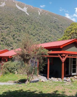 Rata Lodge Accommodation