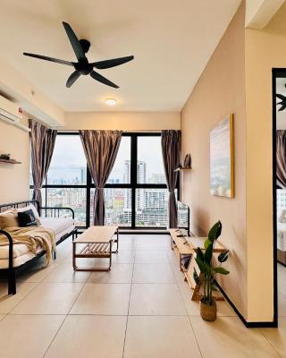 New 2BR or 3BR Cozy Urban Suite Homestay at Georgetown8-10pax by URBAN STAYCATIONS