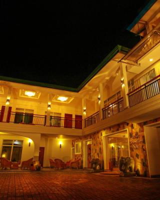 Hotel Travellers Nest Kandy