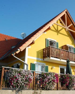 Weingut-Gästehaus Birnstingl