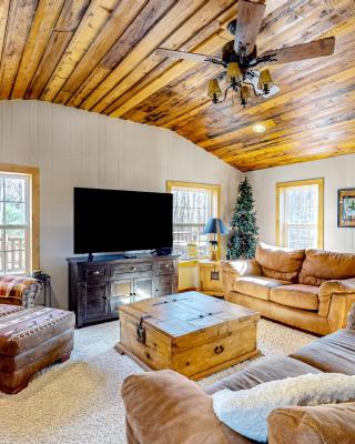 Pine Woods Cabin