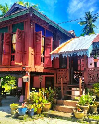 Homestay Teratak Kayu kota Aur