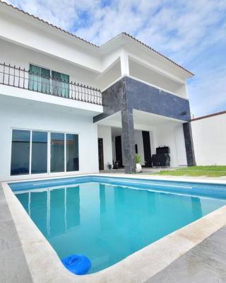 Casa MORA Tequesquitengo